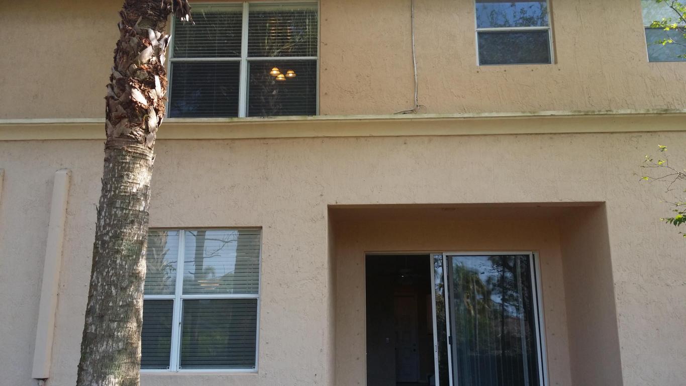 SEMINOLE ESTATES and TOWNHOMES - Residential