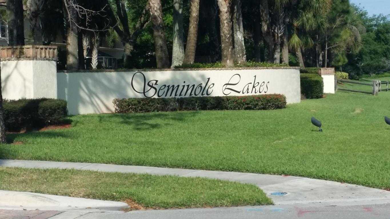 SEMINOLE ESTATES and TOWNHOMES - Residential