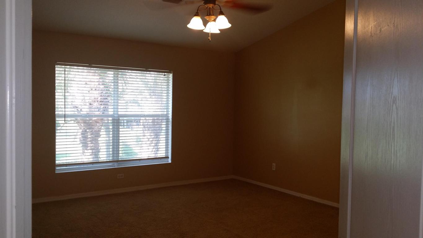 SEMINOLE ESTATES and TOWNHOMES - Residential