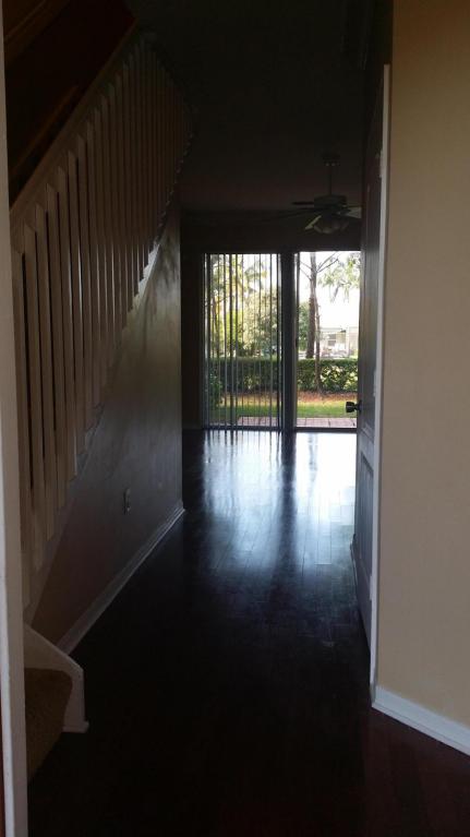 SEMINOLE ESTATES and TOWNHOMES - Residential