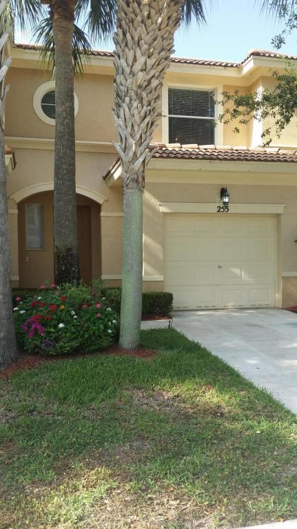 SEMINOLE ESTATES and TOWNHOMES - Residential