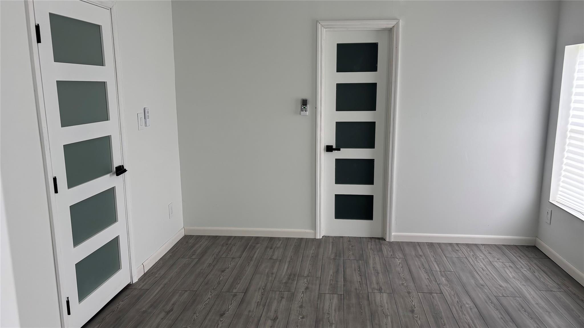 Park City Sec Two 56-25 B - Residential