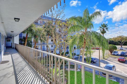 Tiny photo for 4700 Lucerne Lakes Boulevard #301, Lake Worth, FL 33467 (MLS # R11157203)
