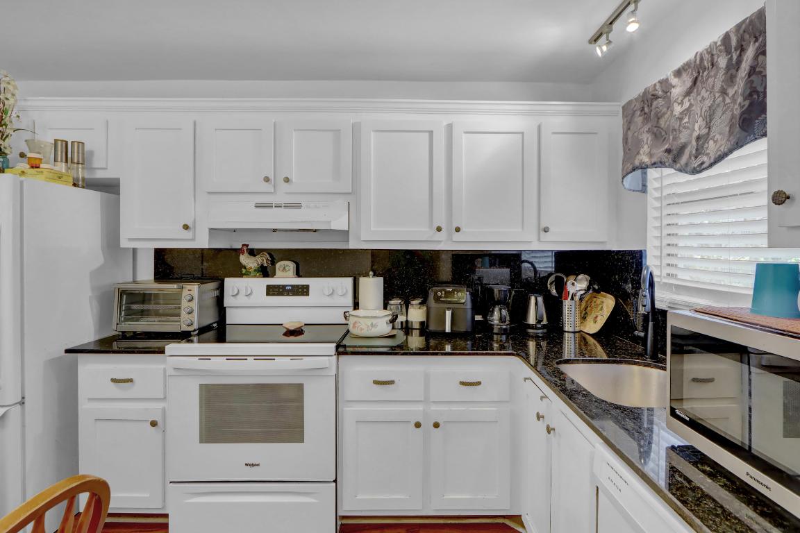 SUNRISE OF PALM BEACH CONDO 1,2,3,4, 14 AND 17 - Residential