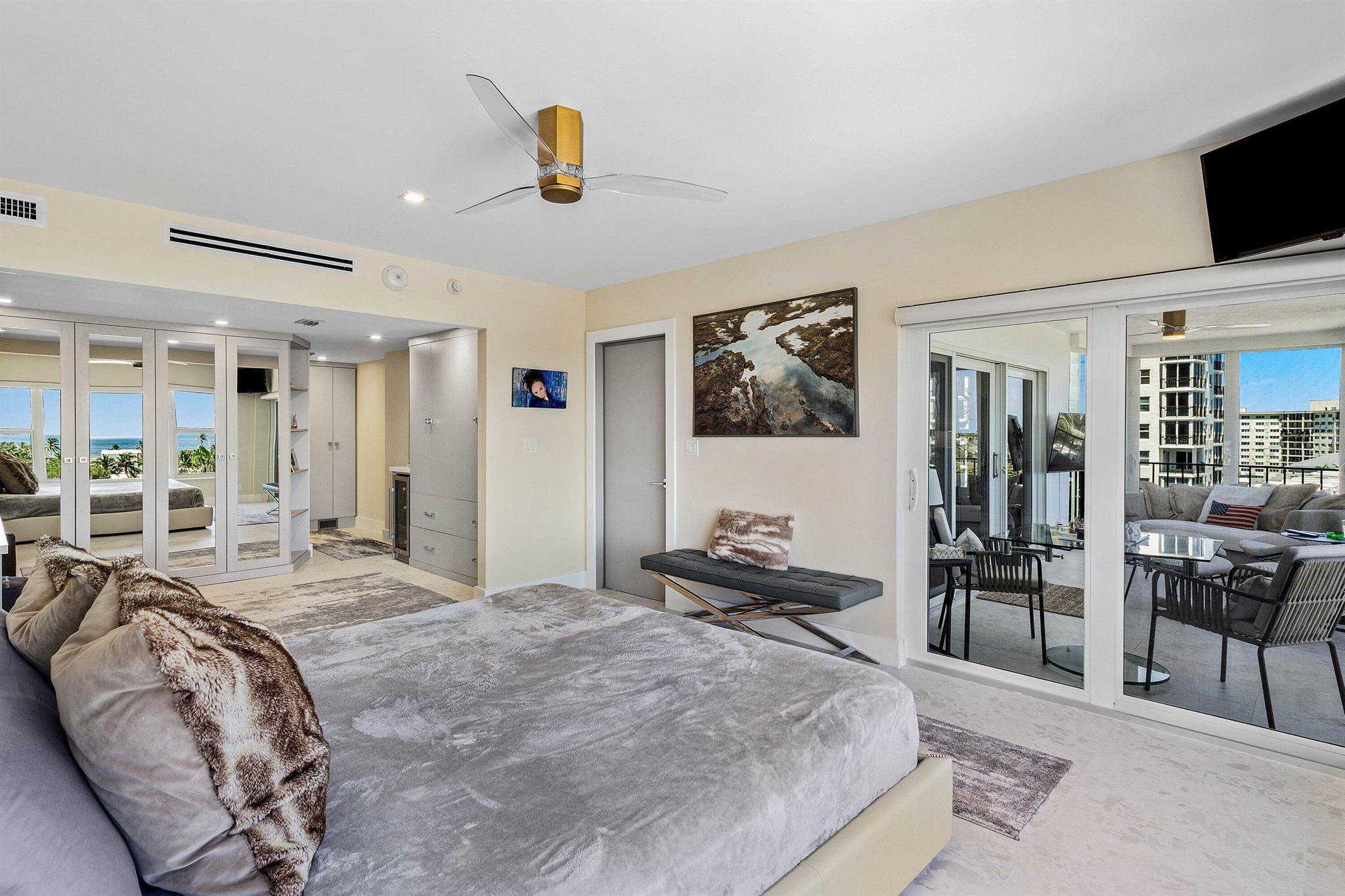 SEAGATE TOWERS CONDO - Residential
