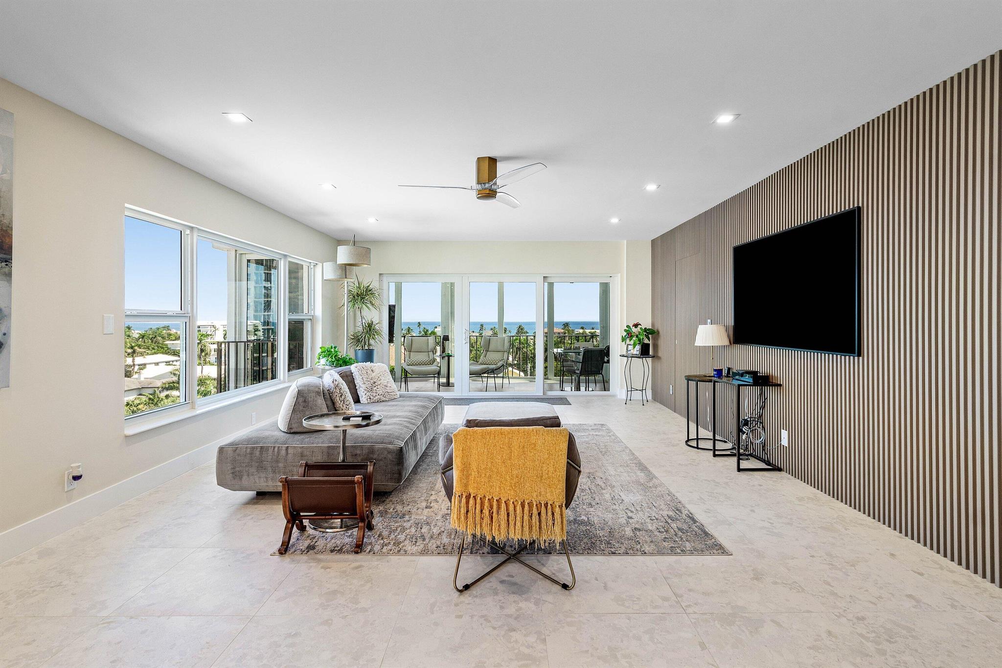 SEAGATE TOWERS CONDO - Residential