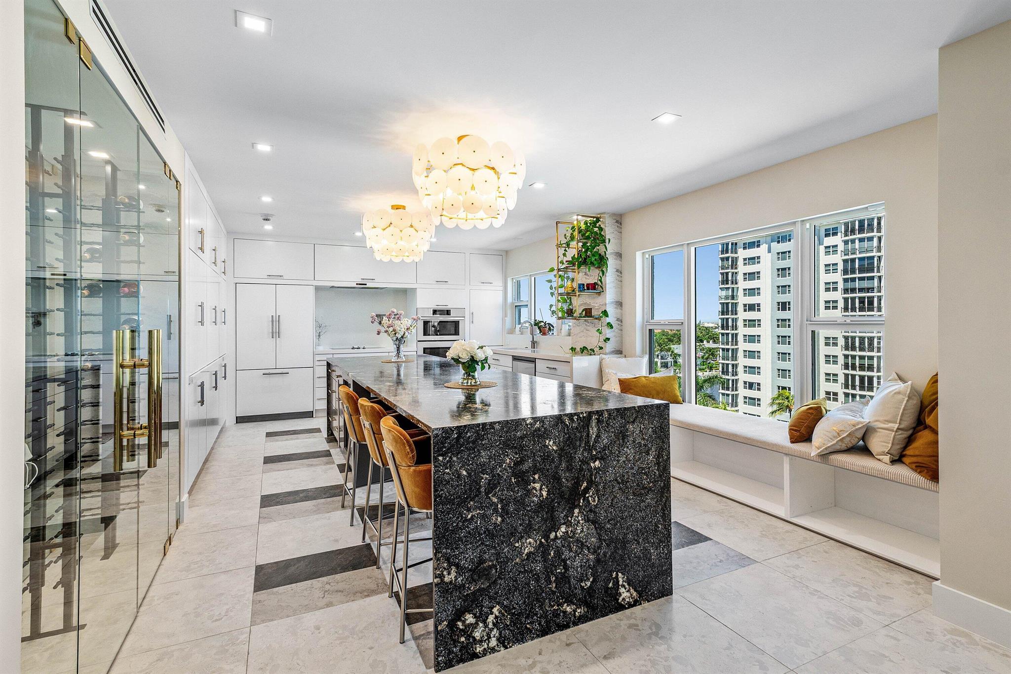View photos, virtual tours, details... 220 Macfarlane Drive S-805