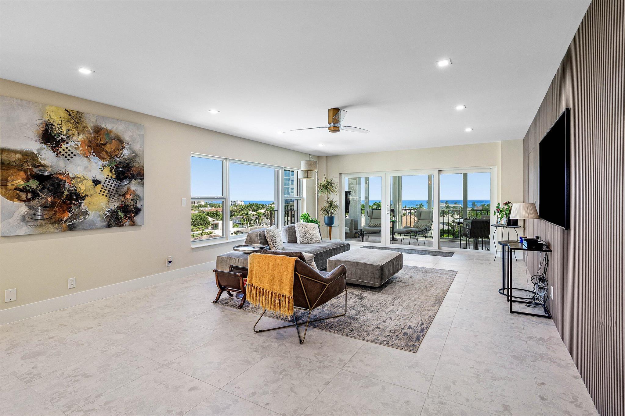 SEAGATE TOWERS CONDO - Residential