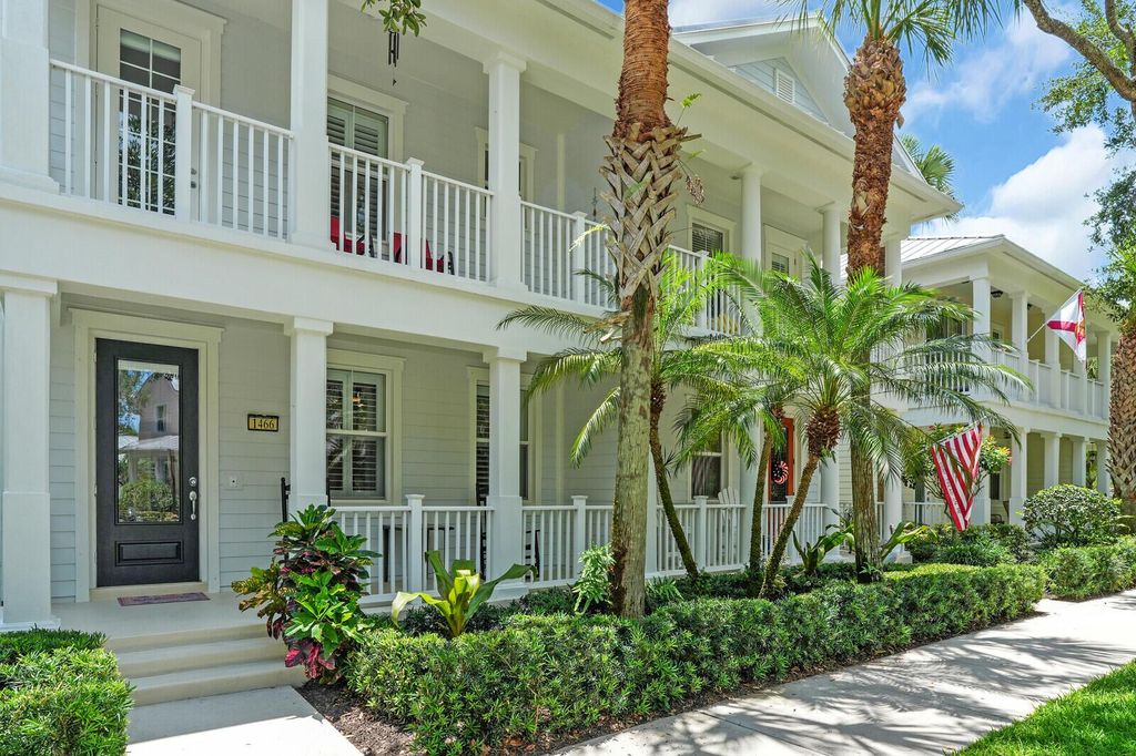 Photo of 1466 Sunshine Drive, Jupiter, FL 33458 (MLS # R11093161)