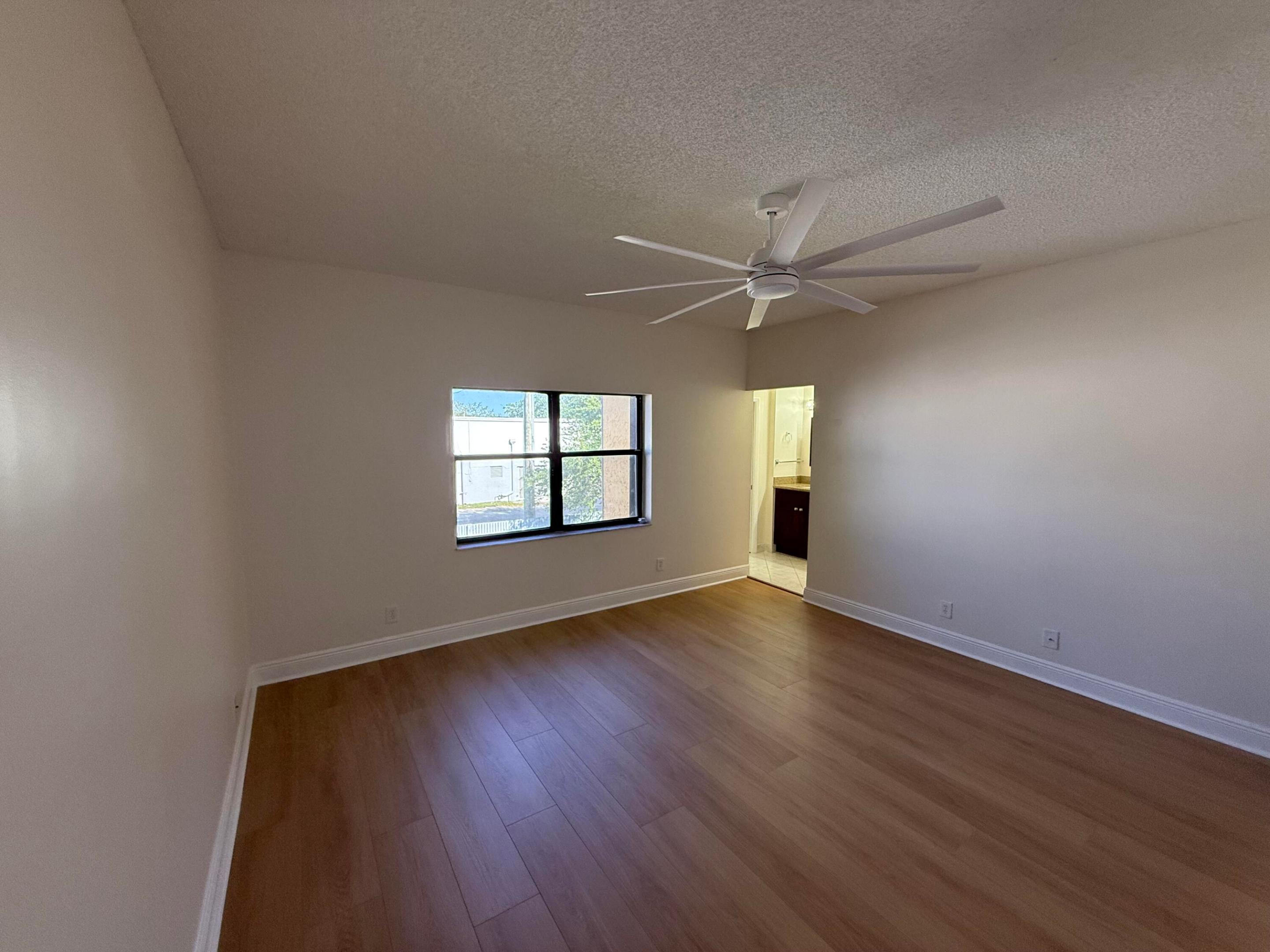 SPRINGTREE LAKES - Residential Lease