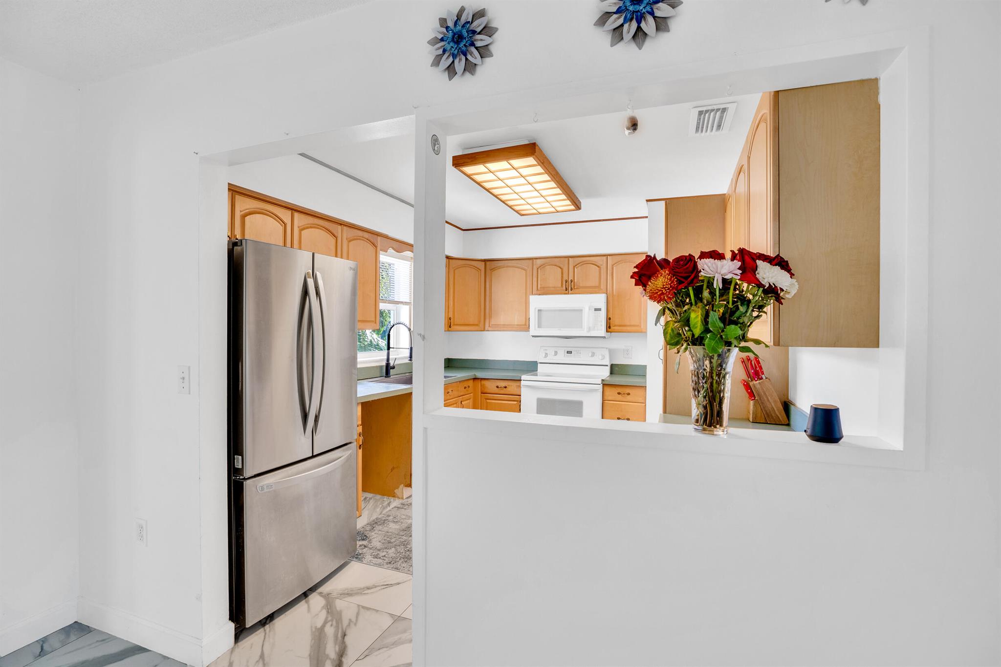 MARAVILLA TERRACE SUBDIVI - Residential