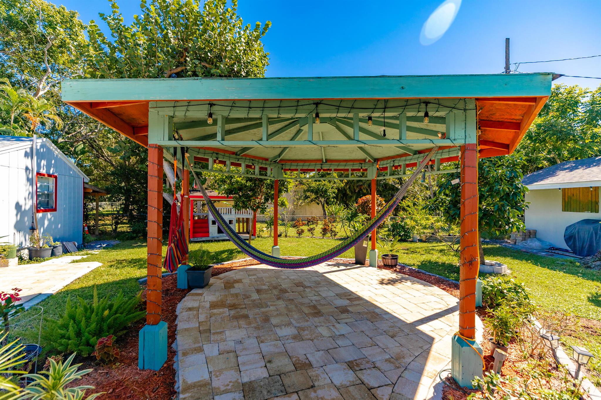 MARAVILLA TERRACE SUBDIVI - Residential