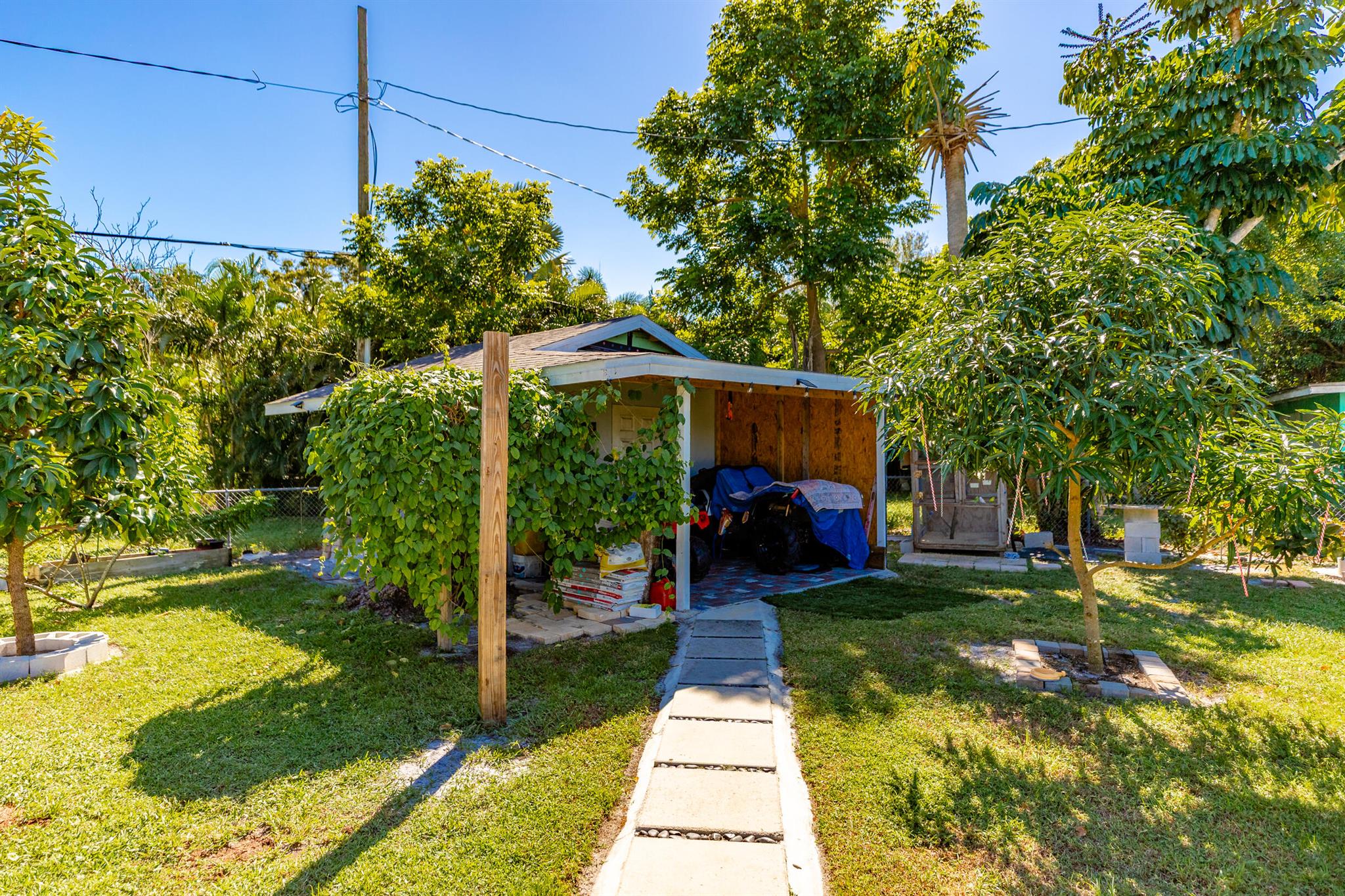 MARAVILLA TERRACE SUBDIVI - Residential