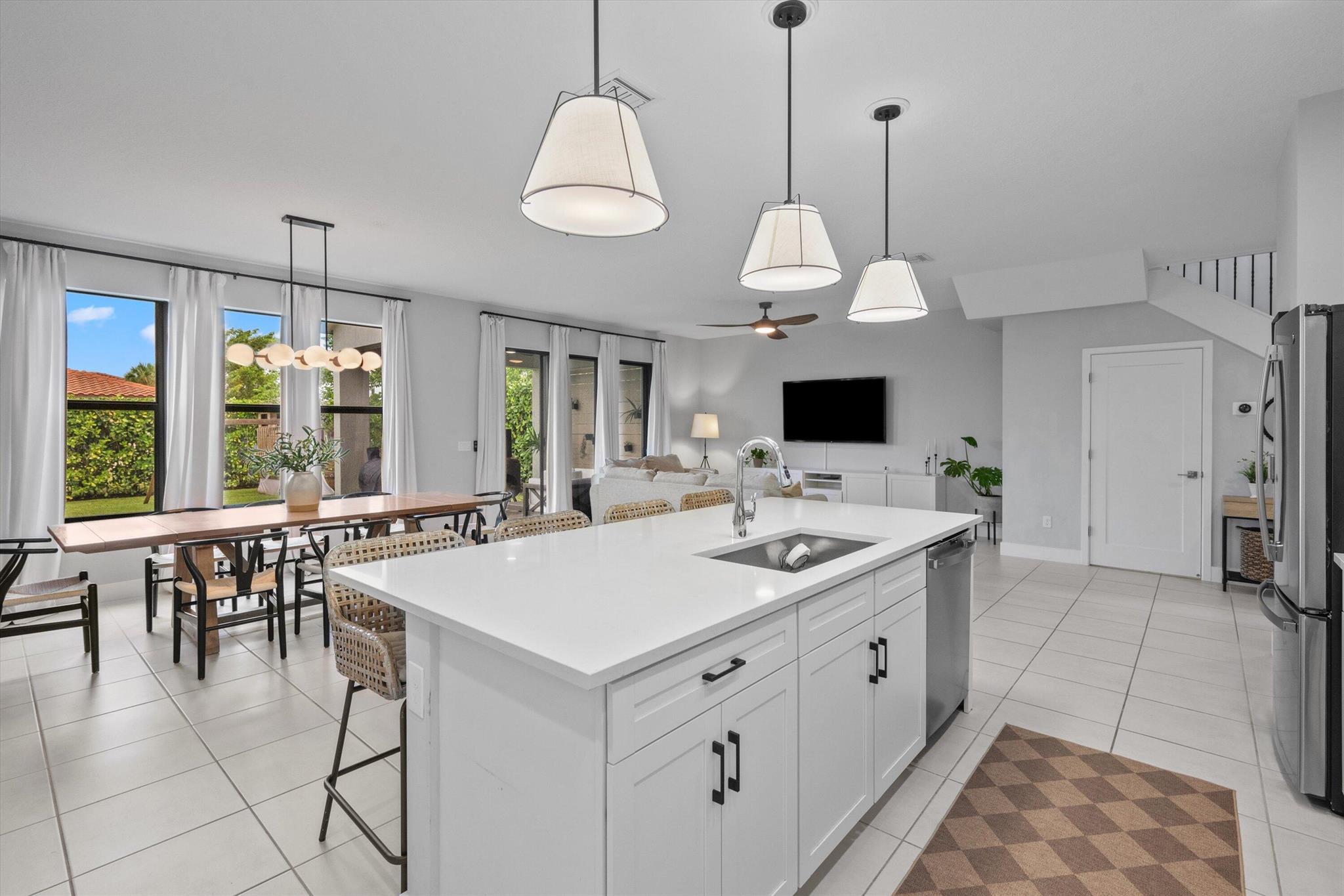 SKY COVE - Residential
