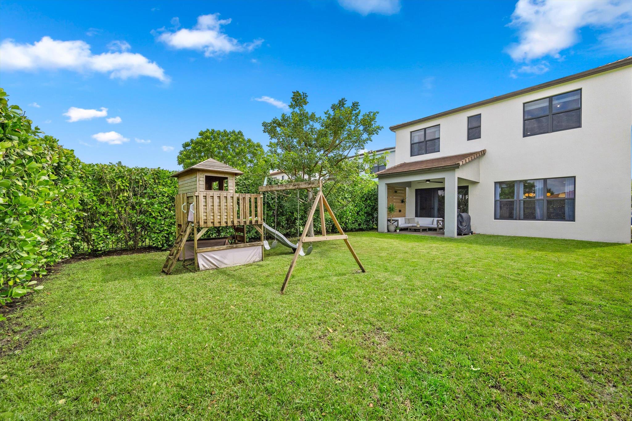 SKY COVE - Residential
