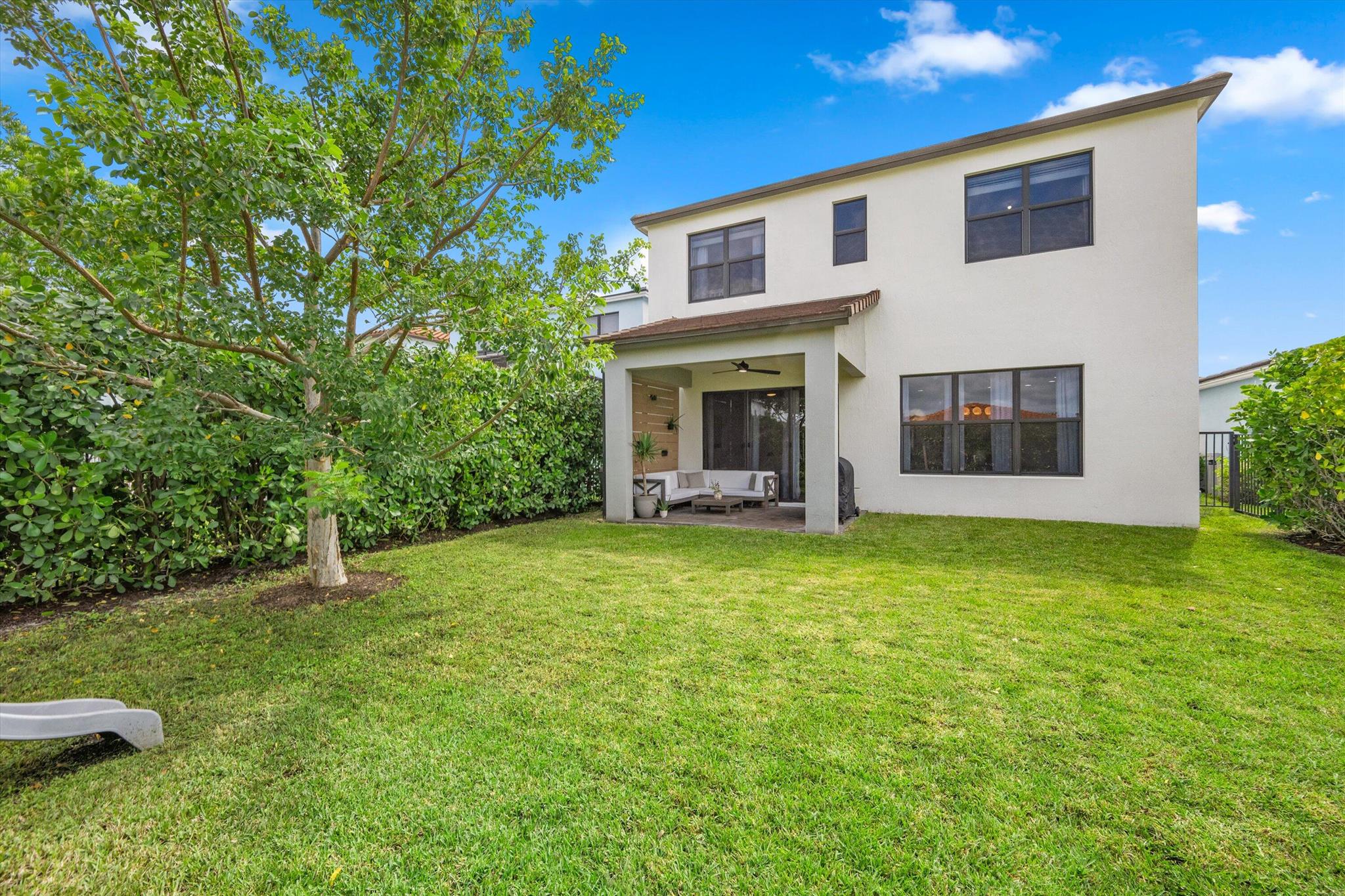 SKY COVE - Residential