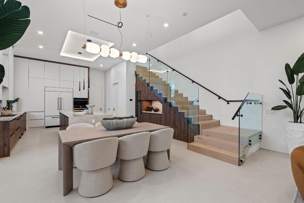 Photo of 1136 NE 9th Avenue #1, Delray Beach, FL 33483 (MLS # R11153034)