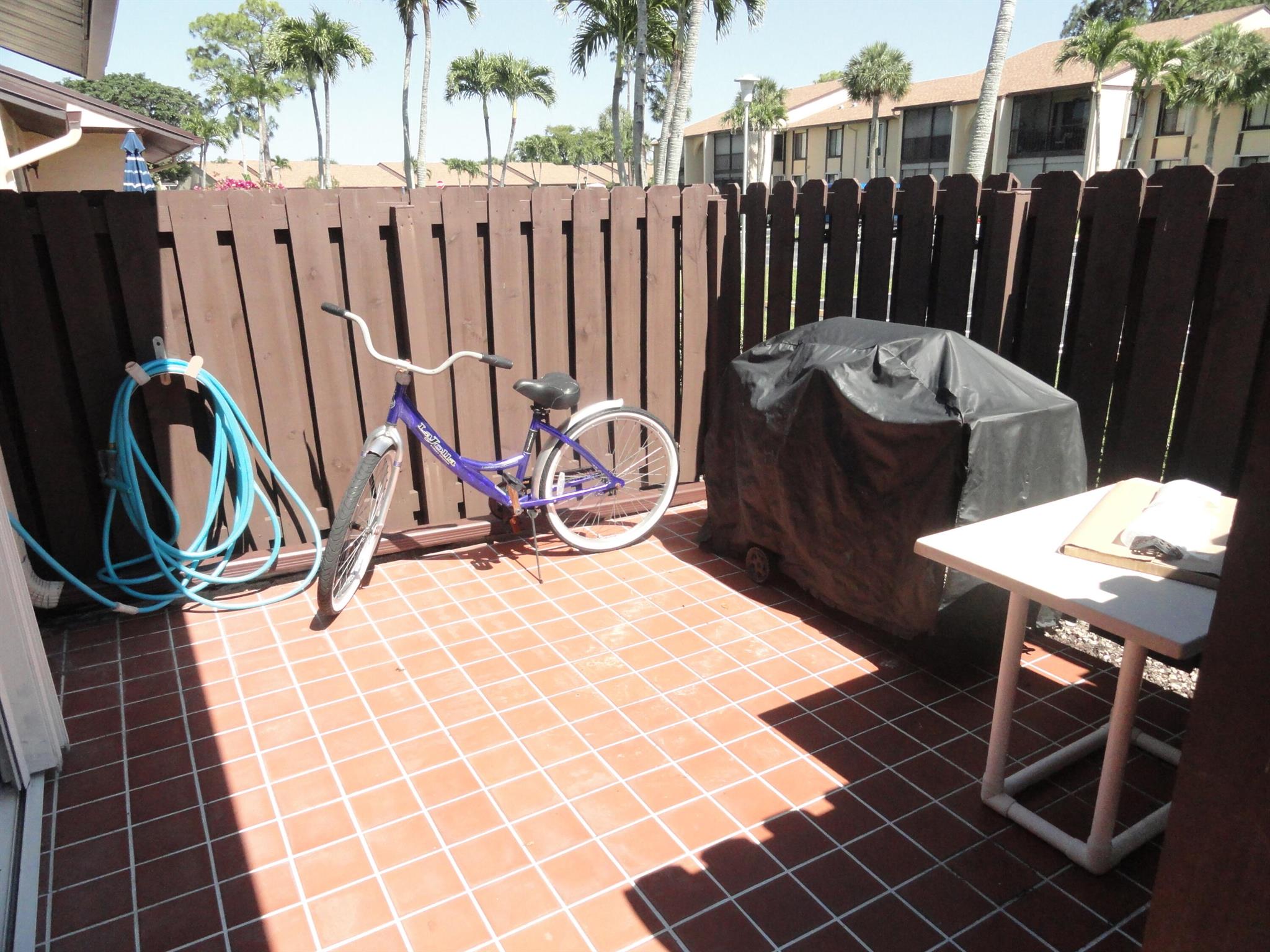 817 Sky Pine Way A