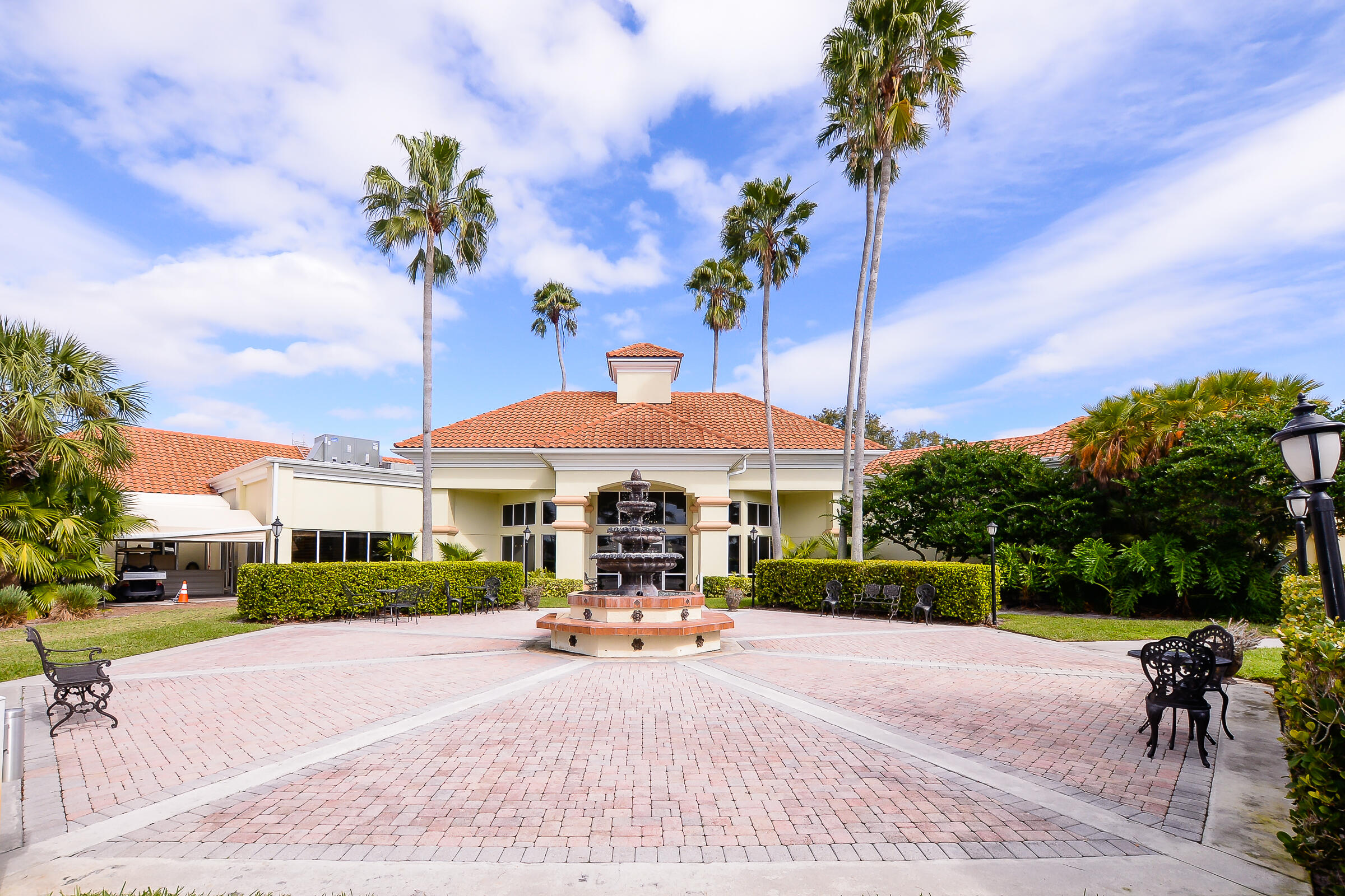 KINGS ISLE  ( Isle of San Marino ) - Residential