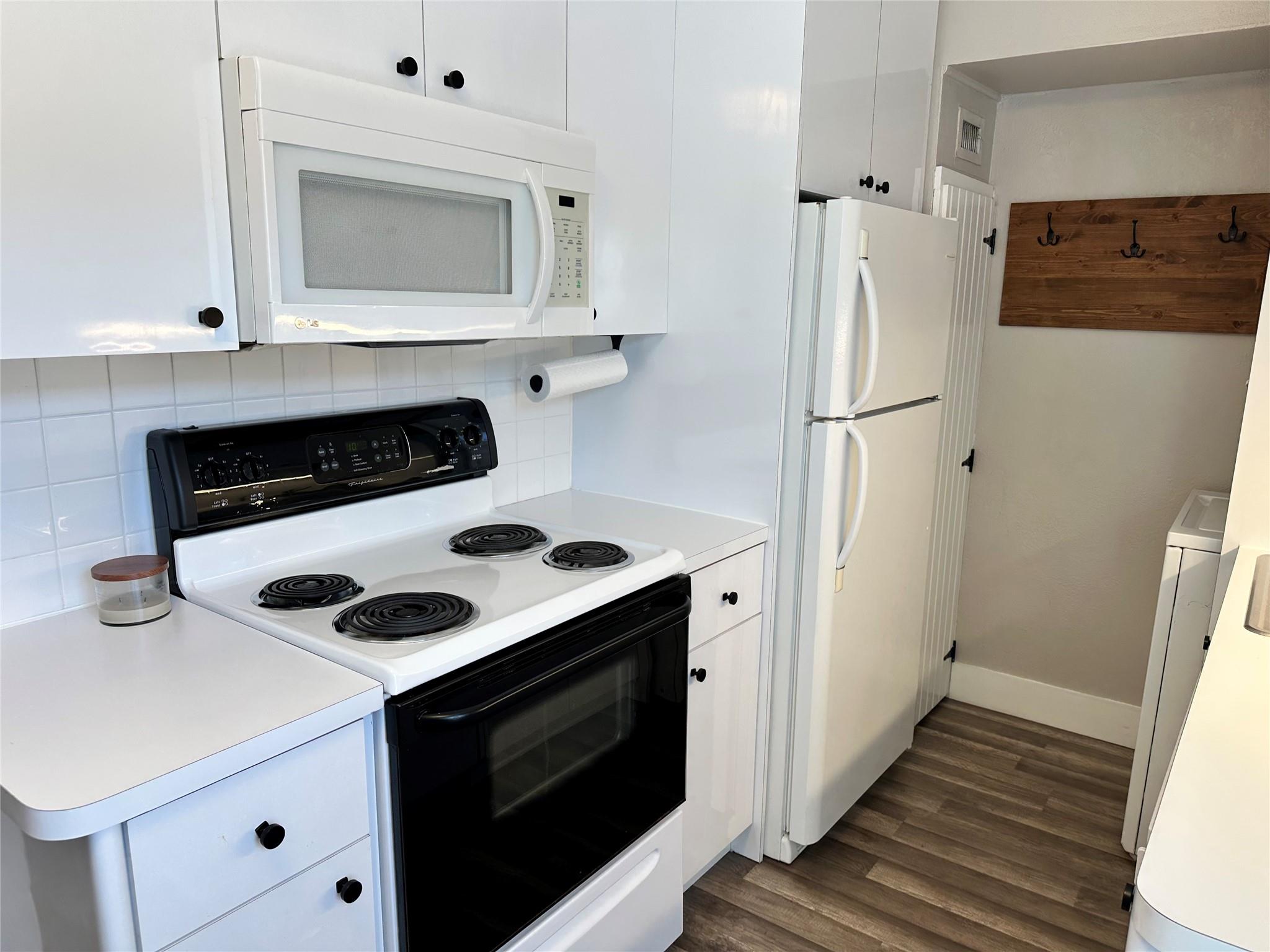 Heron House Condo - Residential Lease