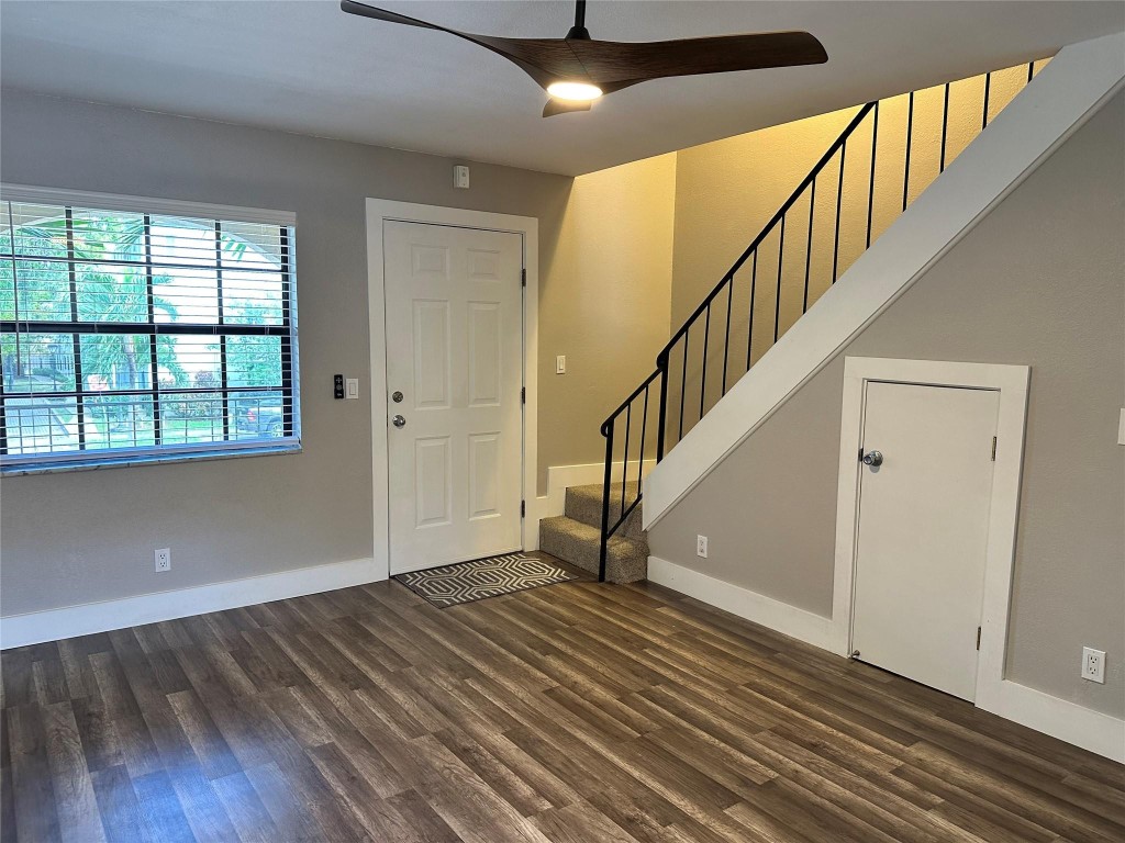 Heron House Condo - Residential Lease