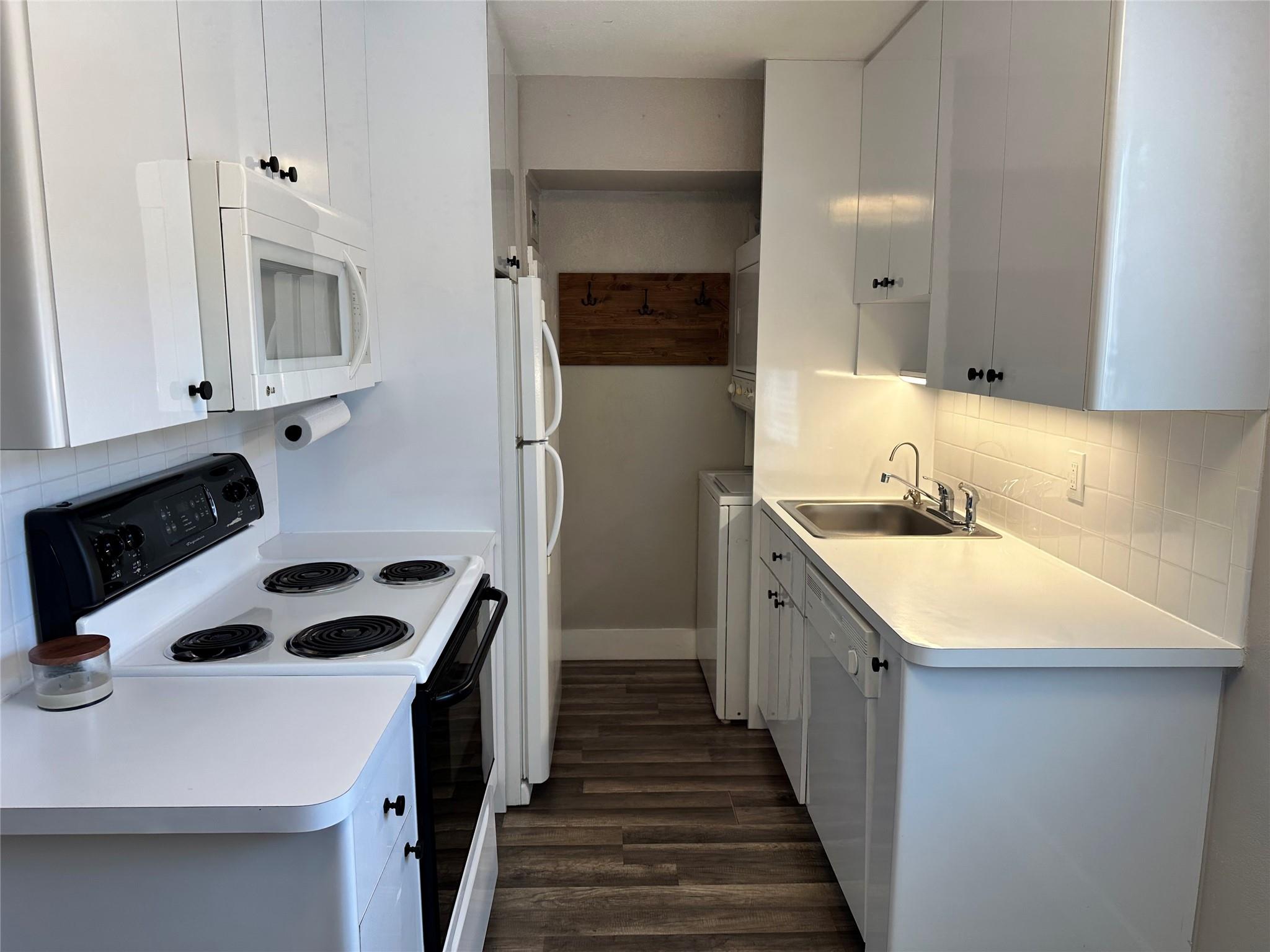 Heron House Condo - Residential Lease