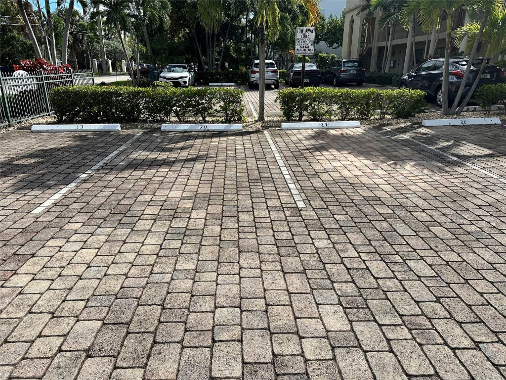 Heron House Condo - Residential Lease