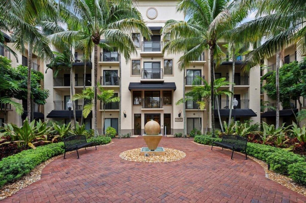 Photo of 4907 Midtown Lane #1308, Palm Beach Gardens, FL 33418 (MLS # R10996638)