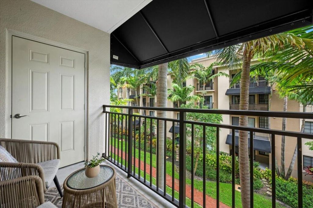 Photo of 4907 Midtown Lane #1308, Palm Beach Gardens, FL 33418 (MLS # R10996638)