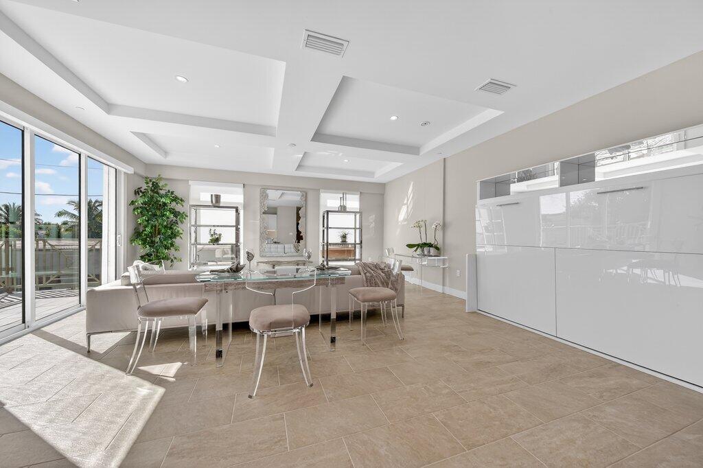 SAILFISH COVE CONDOMINIUM - Residential Lease