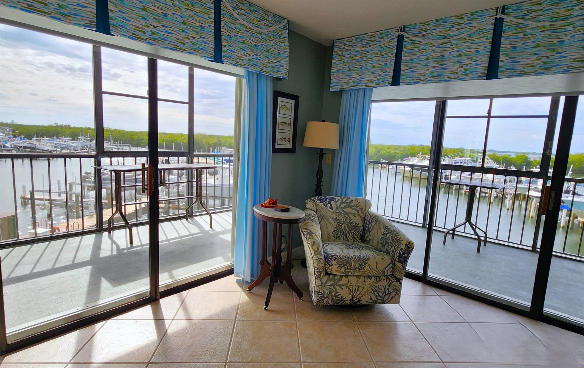 OCEAN HARBOUR NORTH - Residential