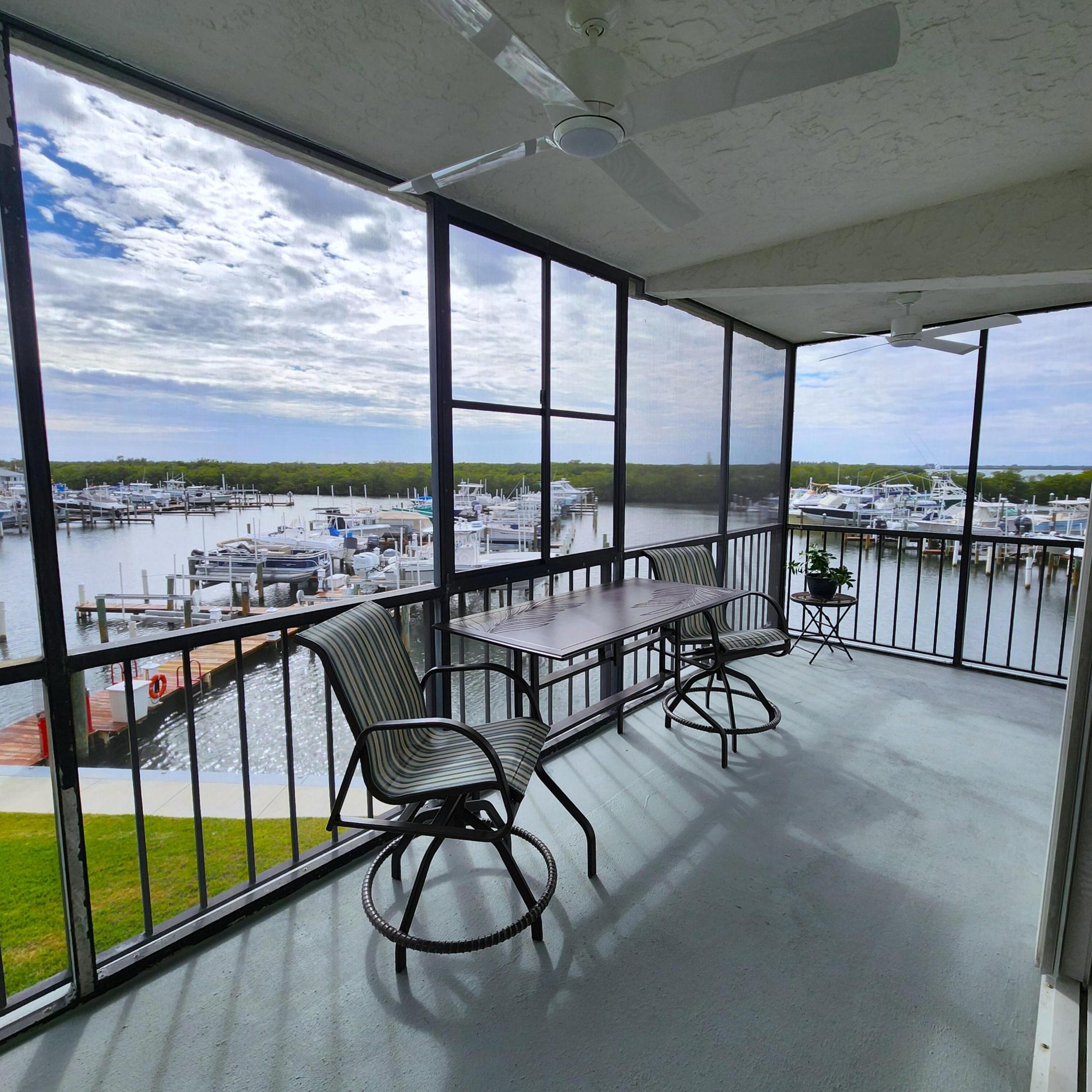 OCEAN HARBOUR NORTH PRIVATE BEACHFRONT AND MARINA - Residential