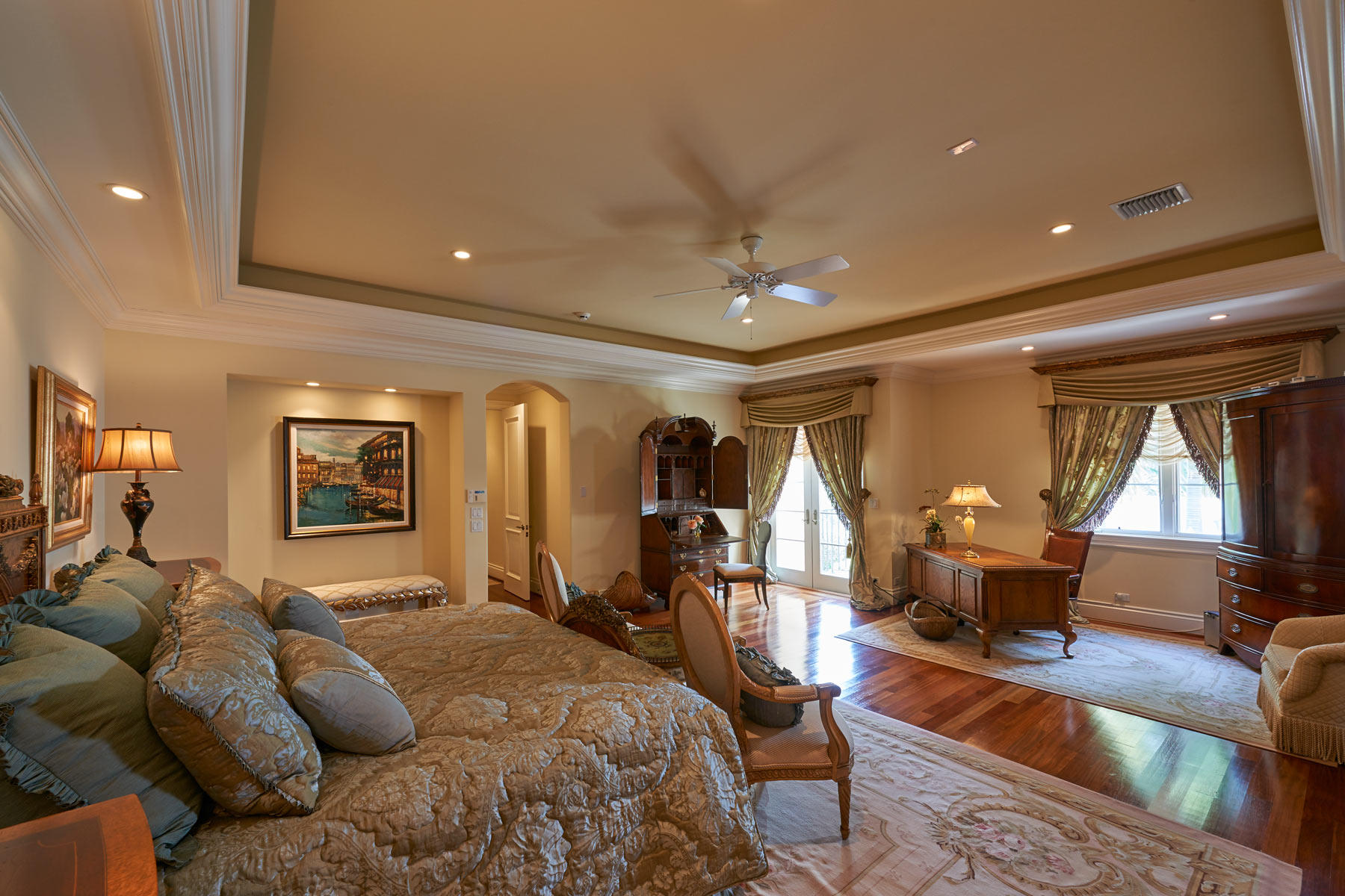 ROYAL PARK - Residential