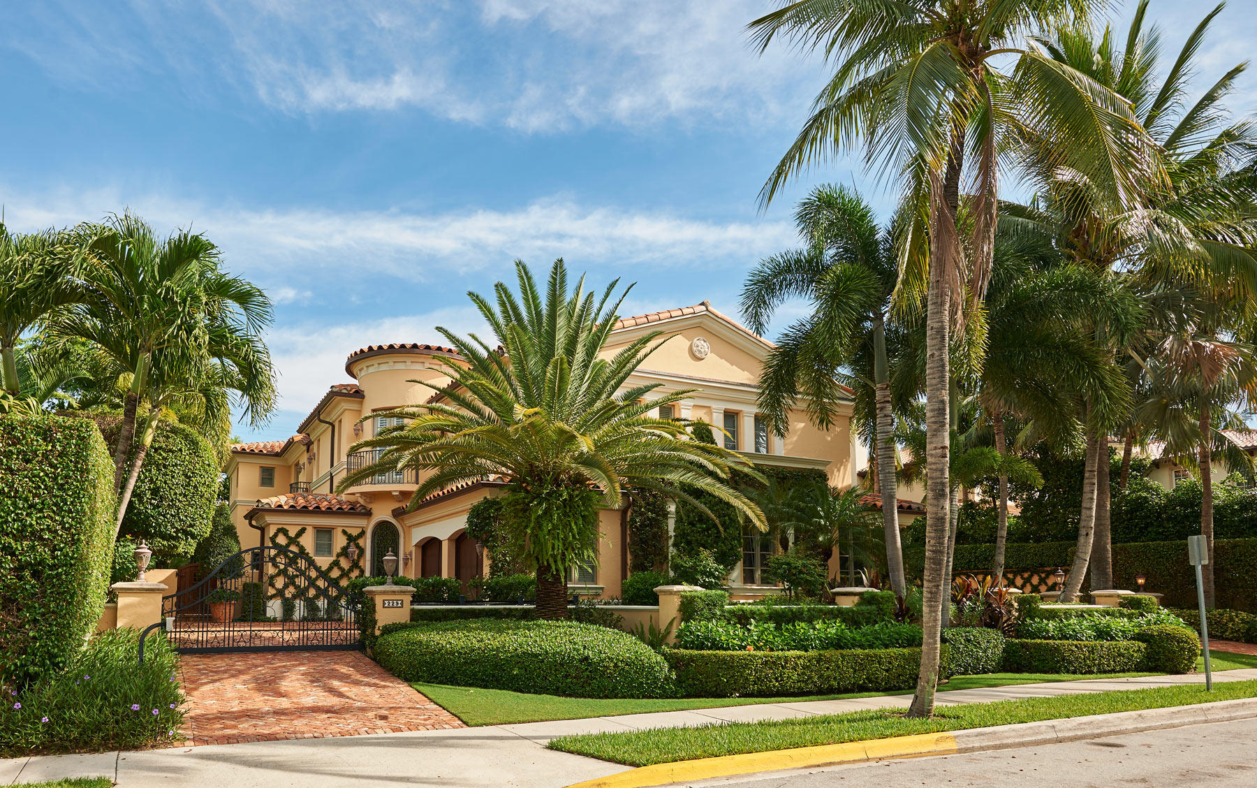 ROYAL PARK - Residential