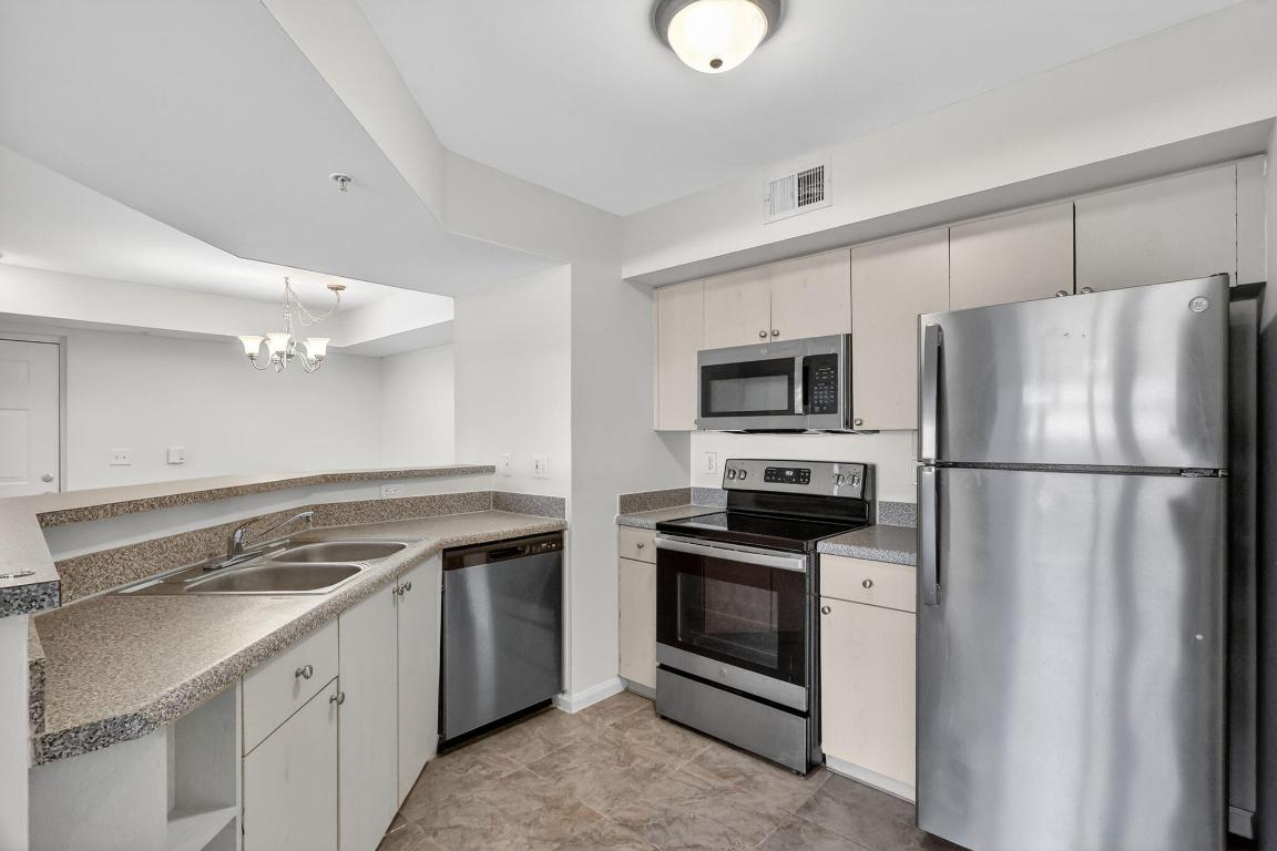 PORTOFINO AT JENSEN BEACH CONDO - Residential