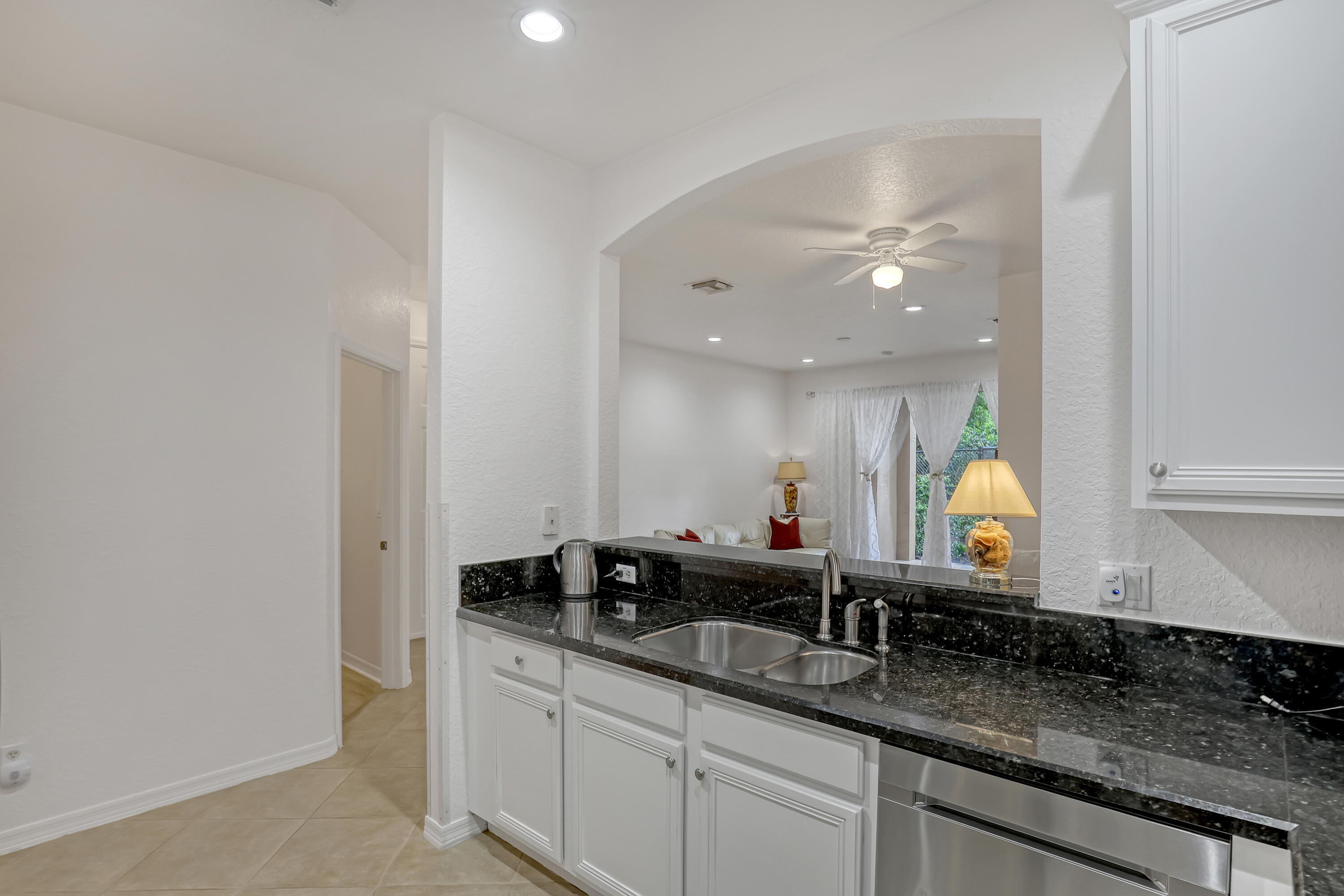 LEGENDS AT THE GARDENS CONDO - Residential Lease