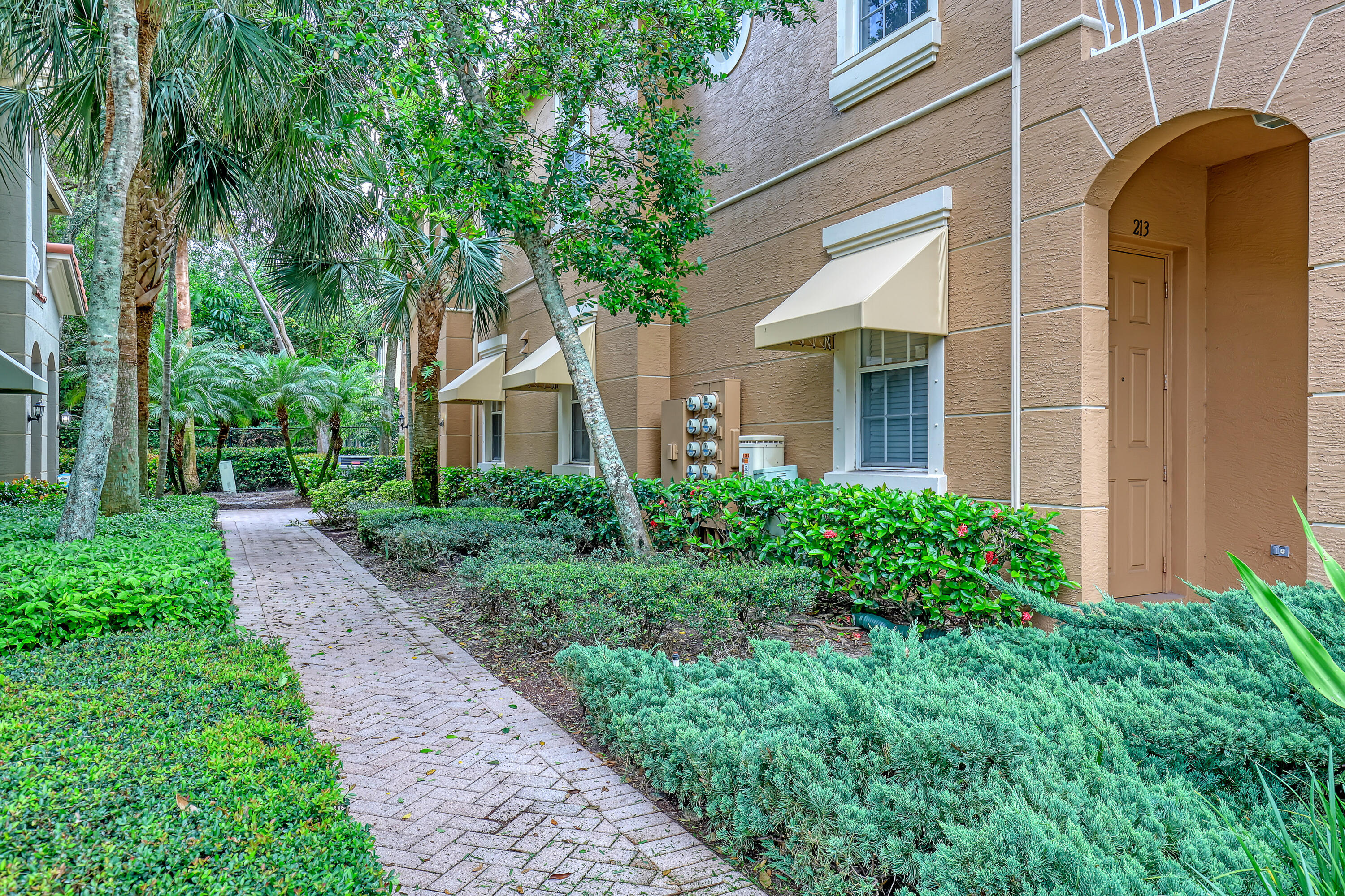 LEGENDS AT THE GARDENS CONDO - Residential Lease