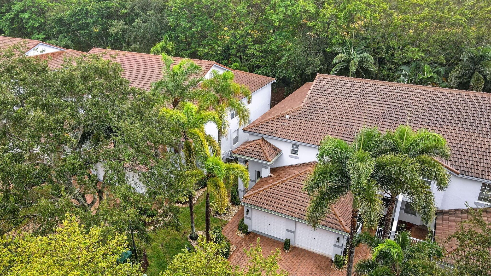 GROVE VILLAGE CONDO - Residential Lease