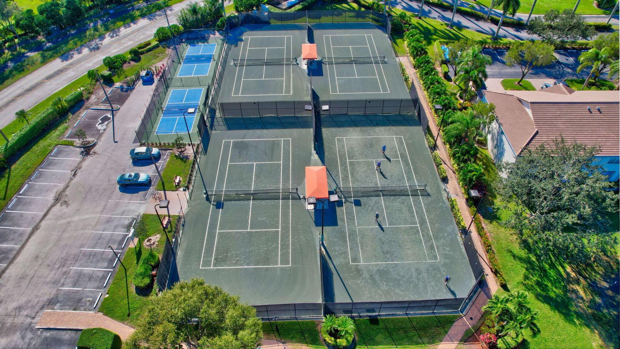 GROVE VILLAGE CONDO - Residential Lease