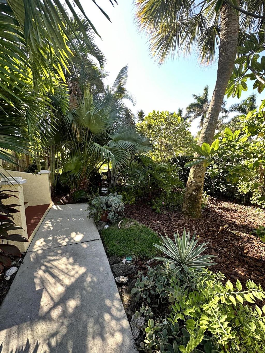 Photo of 1116 Fernandina Street, Fort Pierce, FL 34949 (MLS # R10930899)