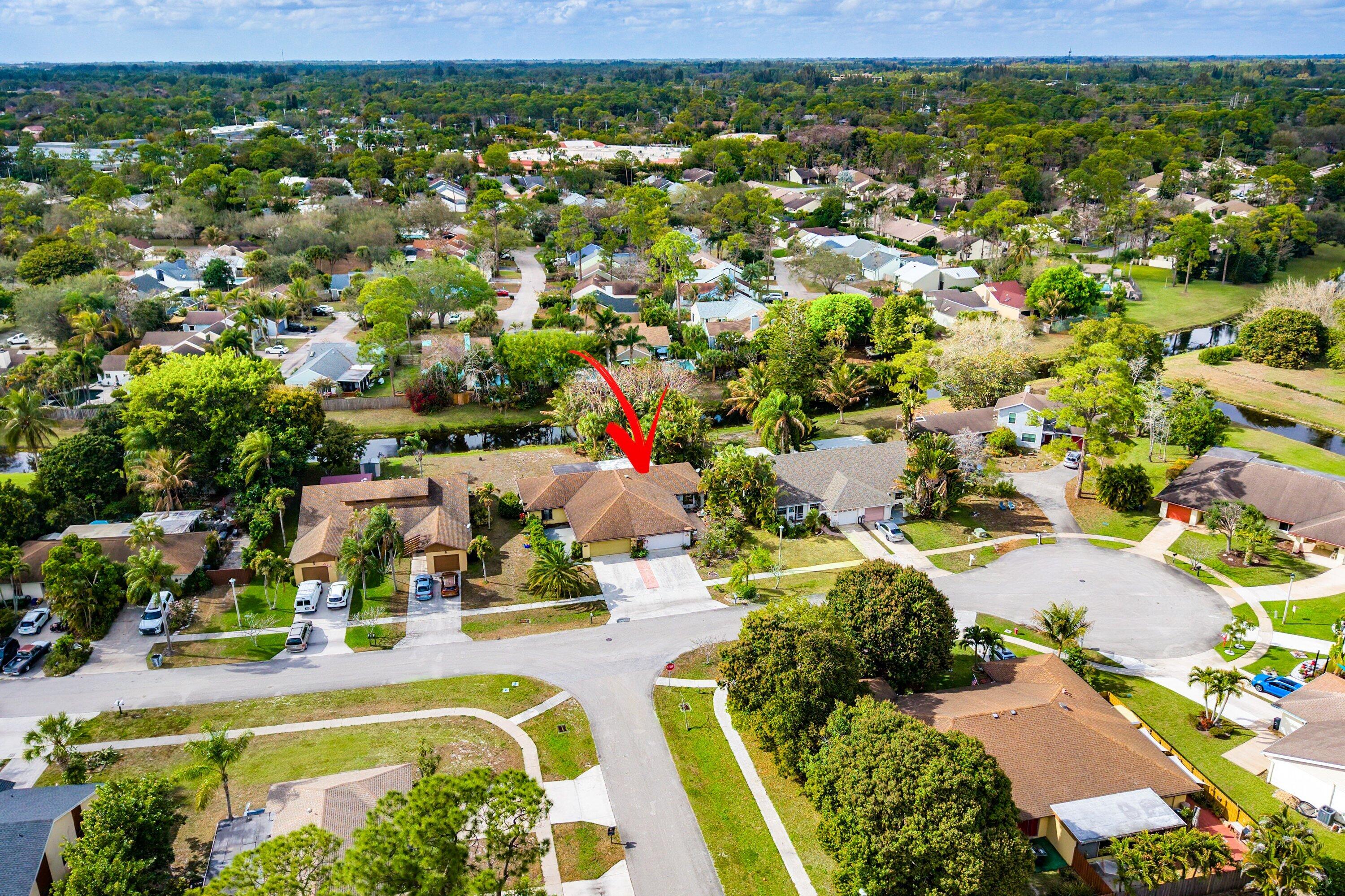 SOUTH SHORE NO 4 OF WELLINGTON - Residential