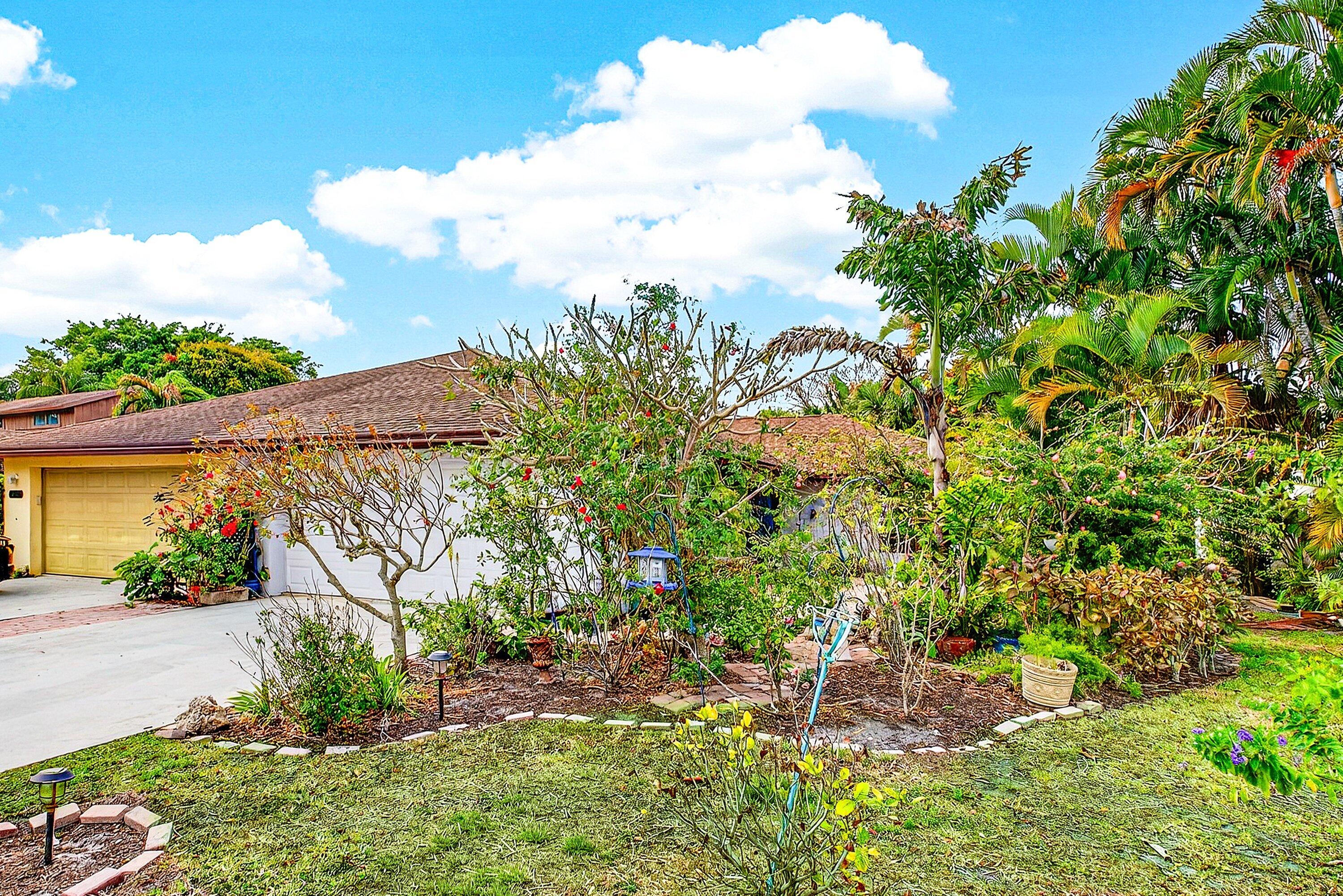 SOUTH SHORE NO 4 OF WELLINGTON - Residential