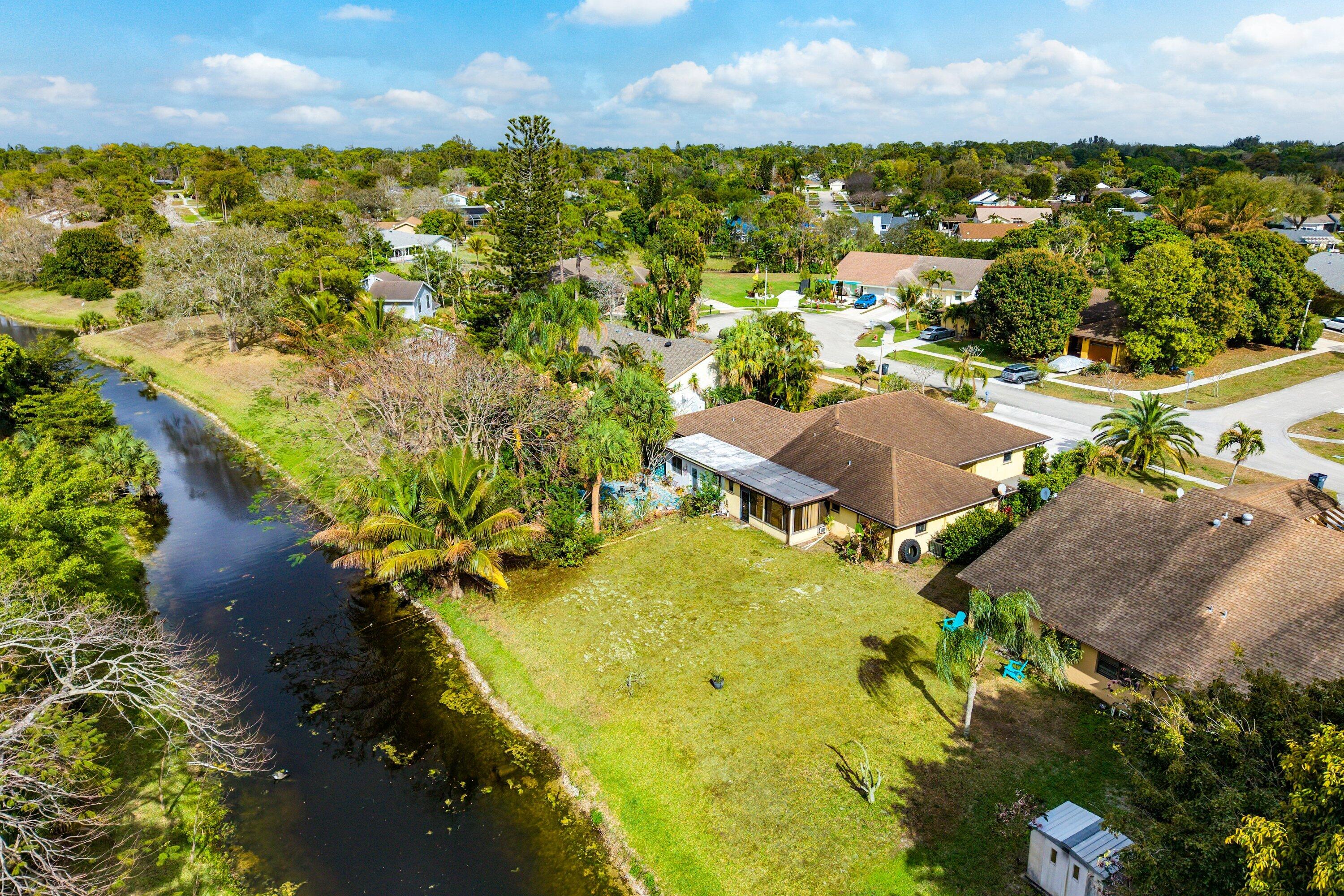 SOUTH SHORE NO 4 OF WELLINGTON - Residential