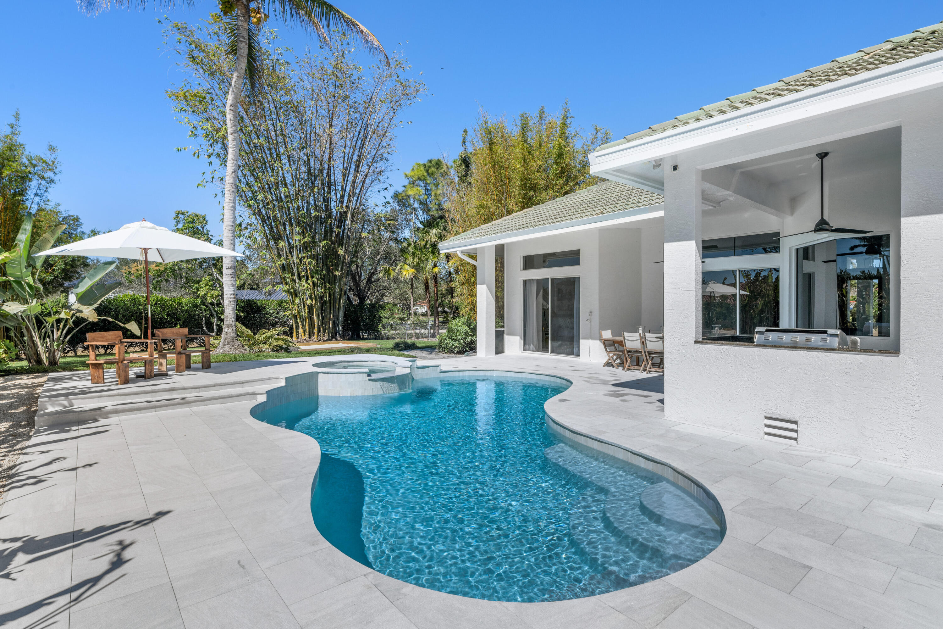 WELLINGTON AERO CLUB OF THE LANDINGS AT WELLINGTON - Residential