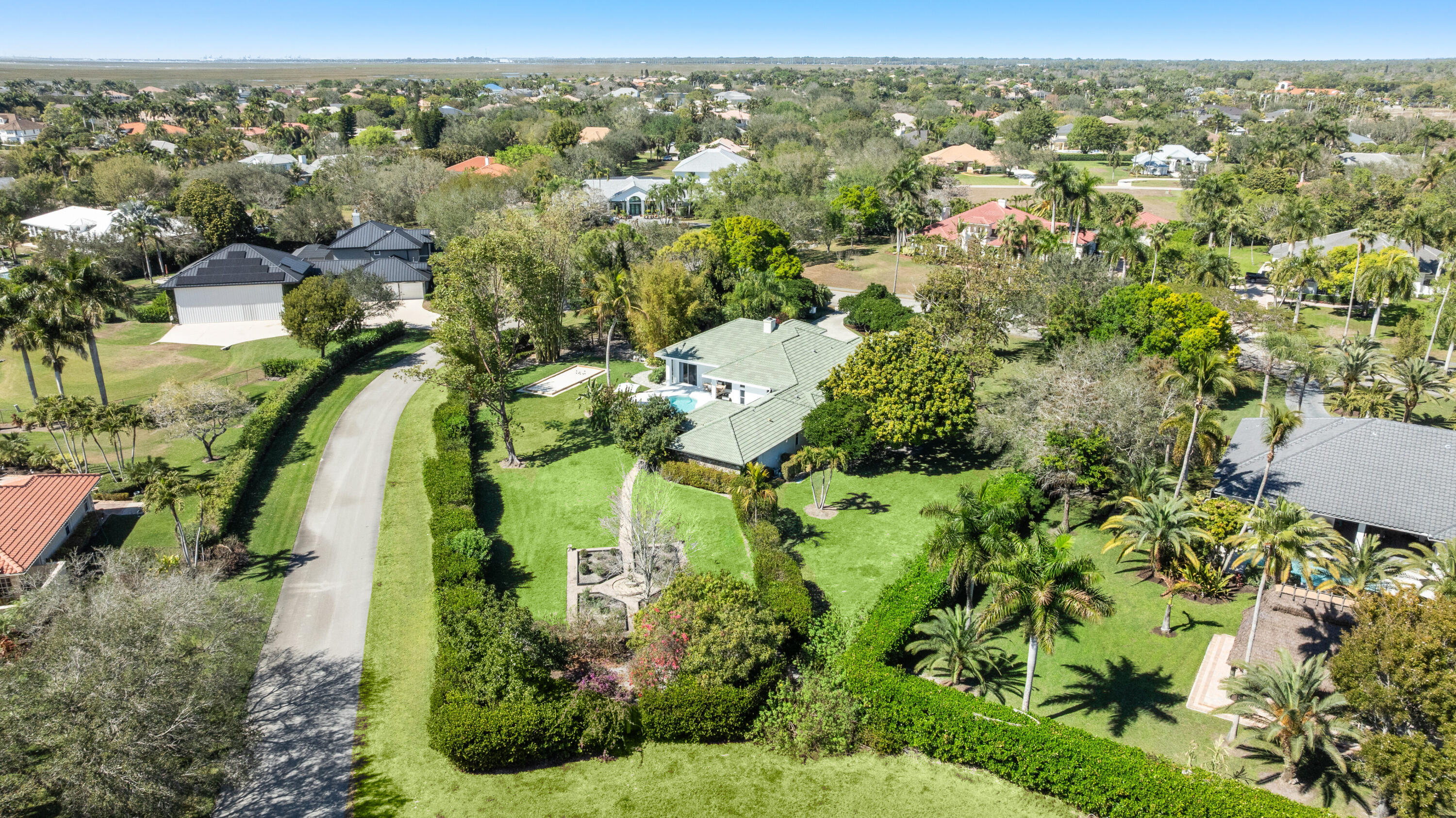 WELLINGTON AERO CLUB OF THE LANDINGS AT WELLINGTON - Residential