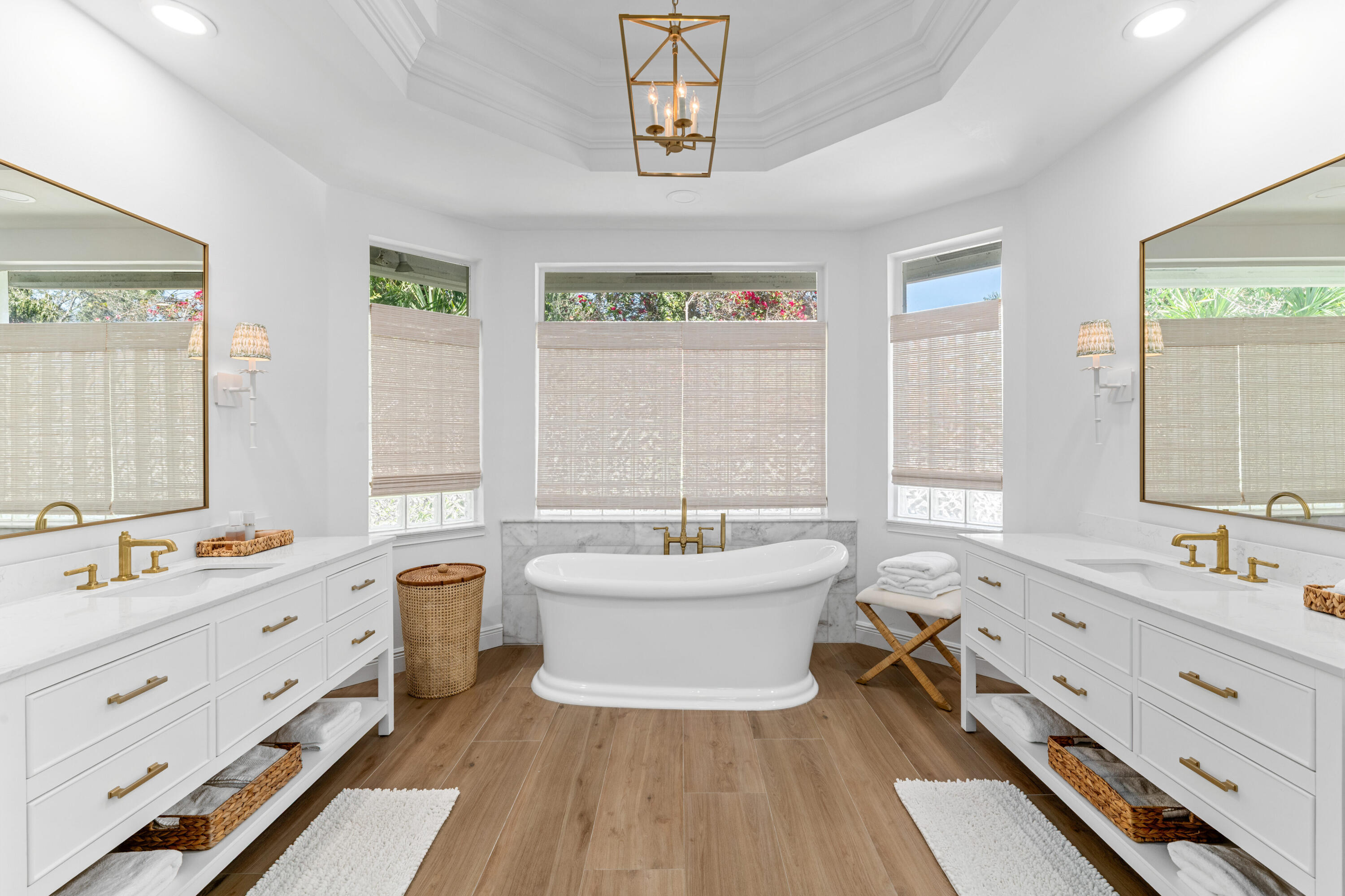 WELLINGTON AERO CLUB OF THE LANDINGS AT WELLINGTON - Residential