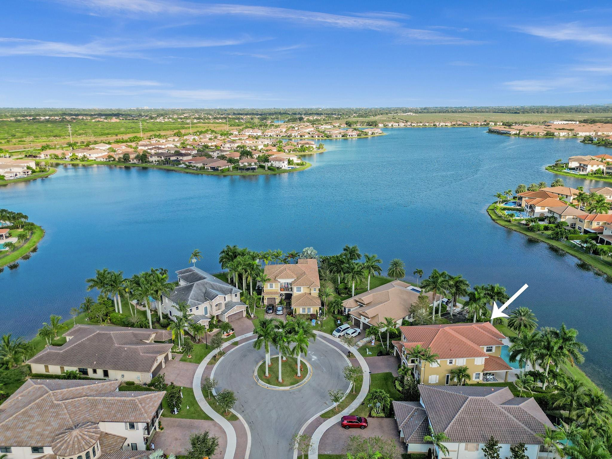 MiraLago - Residential