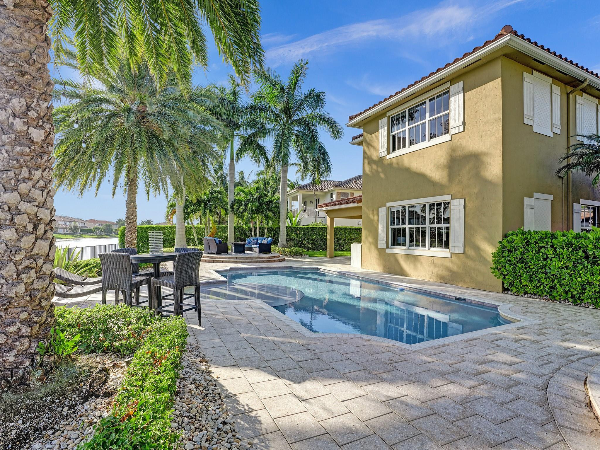 MiraLago - Residential