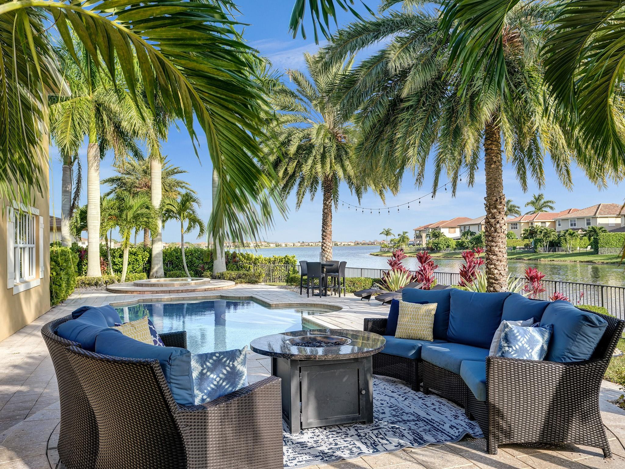 MiraLago - Residential