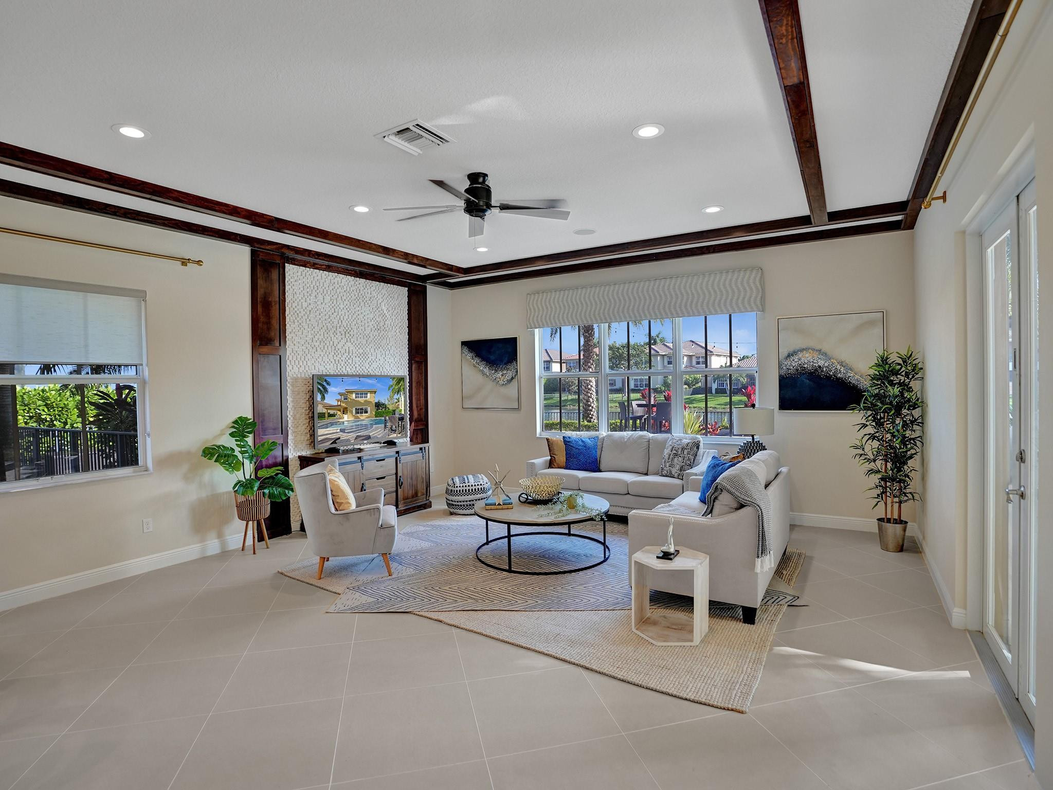 MiraLago - Residential